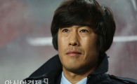 [포토] 경기 준비하는 서정원 감독