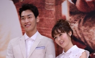 [포토]김영광-성유리, 화이트 커플룩!