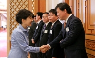 "북한·일본 문제, 원칙대로 밀고 나간다"