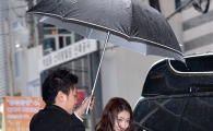 [포토]봄비 맞는 박신혜