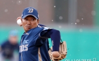 [포토] 손민한 '4월에 우박이라니'