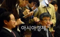[포토]모두발언하는 김중수 총재