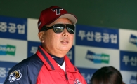 [포토] 취재진과 인터뷰하는 선동열 감독