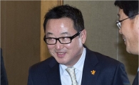 [포토]전경련 회의 참석하는 이웅렬 회장