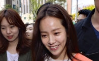 [포토]한지민 '굶주리는 지구촌 아이들의 엄마가 되어주세요'