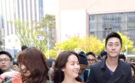 [포토]모금 캠페인 참석한 한지민