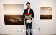 [포토]연정훈, 사진전 '애즈 잇 헨스' 감상하러 오세요~