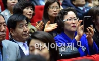 [포토]사진 찍는 신임검사 가족들