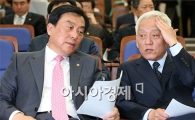 [포토]심각한 민주당 신임 지도부