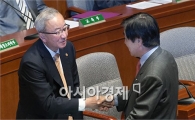 [포토]"추경예산안 통과 합니다"