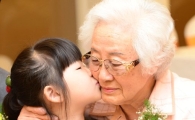[포토]'할머니, 건강하세요'