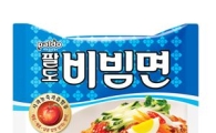 팔도비빔면 매출 쑥∼"여름이 기대된다"