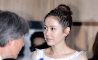 [포토]손예진 '자체발광 그녀'