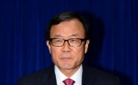 [포토]인사하는 이순우 은행장