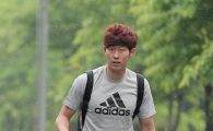 [포토] 손흥민 '우산 들 손이 없어요'