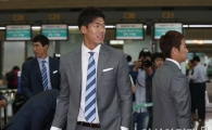 [포토] 레바논 원정 떠나는 축구국가대표팀 이범영