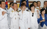 [포토] 박태환 '대한민국 해군 화이팅!'