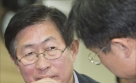 [포토]심각한 표정의 조환익 한전 사장