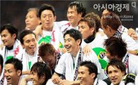 일본, 5회 연속 월드컵 본선 진출…호주전 극적 무승부