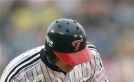 [포토] 2타점 적시타 김용의 '이거야!'