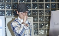[포토]김재운, 찢어진 청바지가 포인트!