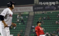 [포토] 임경완 '맙소사 밀어내기'
