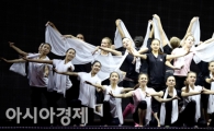 [포토] 꽃이 된 '손연재와 친구들'