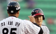 [포토] 문선재 '신바람 3루타!'