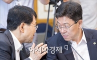 [포토]귓속말 당정