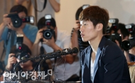 [포토] 김민지 아나운서와 연애 인정하는 박지성