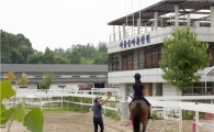 '추억속 명소' 뚝섬 승마장 철거 논란