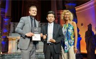 SKT, 세계 최대 LTE컨퍼런스에서 ‘최고 발전상’ 수상