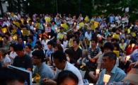 [포토]가족 모두 참석한 촛불집회 