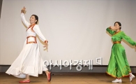 [포토]'꿈을 발산하는 외국인 근로자'