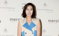 [포토]이화선 '차분한 하객패션'