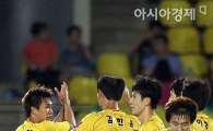 [포토] 동점골 이종원 '성남맨이 된 것을 신고합니다'