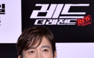 [포토]이병헌 "극 중 캐릭터 한조배는 한국 성만 모은 것" 폭소~