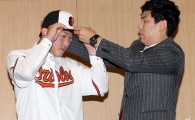 [포토] 윤정현, 볼티모어 오리올스 입단