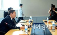 남북 '평행선'…22일 5차 회담도 합의 불투명 