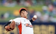 [포토] 역투하는 김용주 '날아라 독수리'