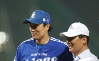 [포토] 이승엽, 홈런레이스 기금 전달