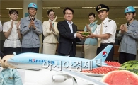 [포토]대한항공, "수박먹고, 안전운항 다져요"