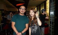 하정우 수지 인증샷 화제, 어색한 얼음 자세 "긴장했나?"
