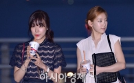 [포토]티파니-태연 'LA 다저스 스타디움 가요'