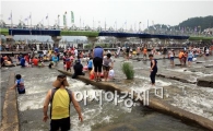 [포토]더위엔 물이 최고여~