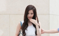 [포토]서현, 너무 높은 계단에 '난감하네'