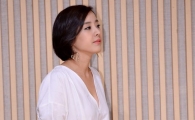[포토]박은혜, 입은거야? 걸친거야? '독특한원피스'