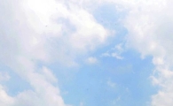[포토]파란 하늘 아래 야외수영장, 시민들로 붐벼
