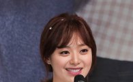 이영은, 2살 연상 회사원과 결혼…전수경 이어 '9월의 신부'
