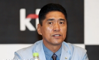 [포토] 취임소감 밝히는 조범현 KT 초대감독